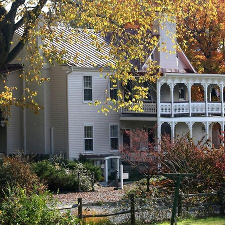 Hopkins Ordinary Bed, Breakfast And Ale Works Bed & Breakfast Sperryville Exterior photo